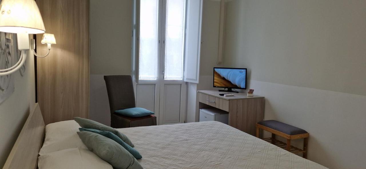Diaz Rooms Lecce Extérieur photo