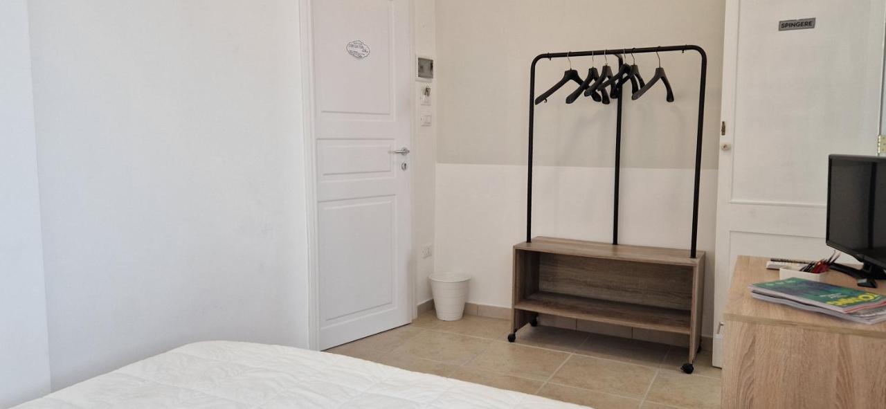 Diaz Rooms Lecce Extérieur photo