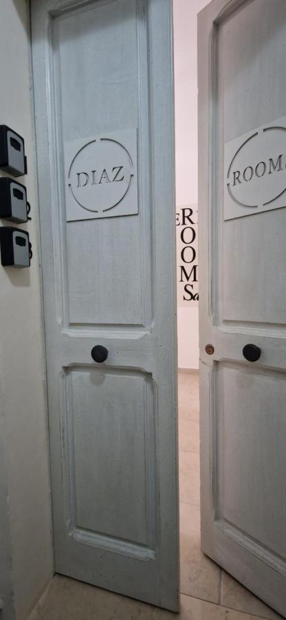 Diaz Rooms Lecce Extérieur photo